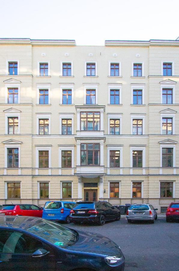 Cozy Domicile Leipziger Auwald Appartement Buitenkant foto